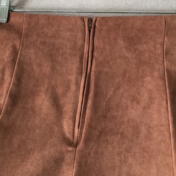 Suede-Like Skirt - Picture 7 of 7
